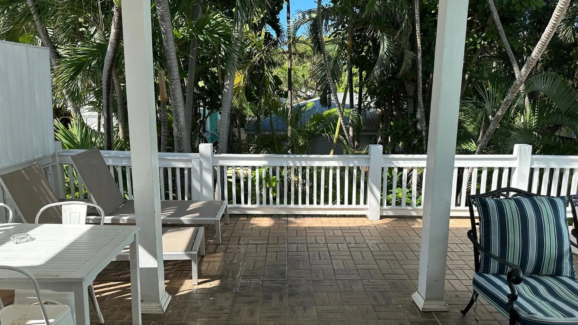 Douglas House Key West 3*,  United States